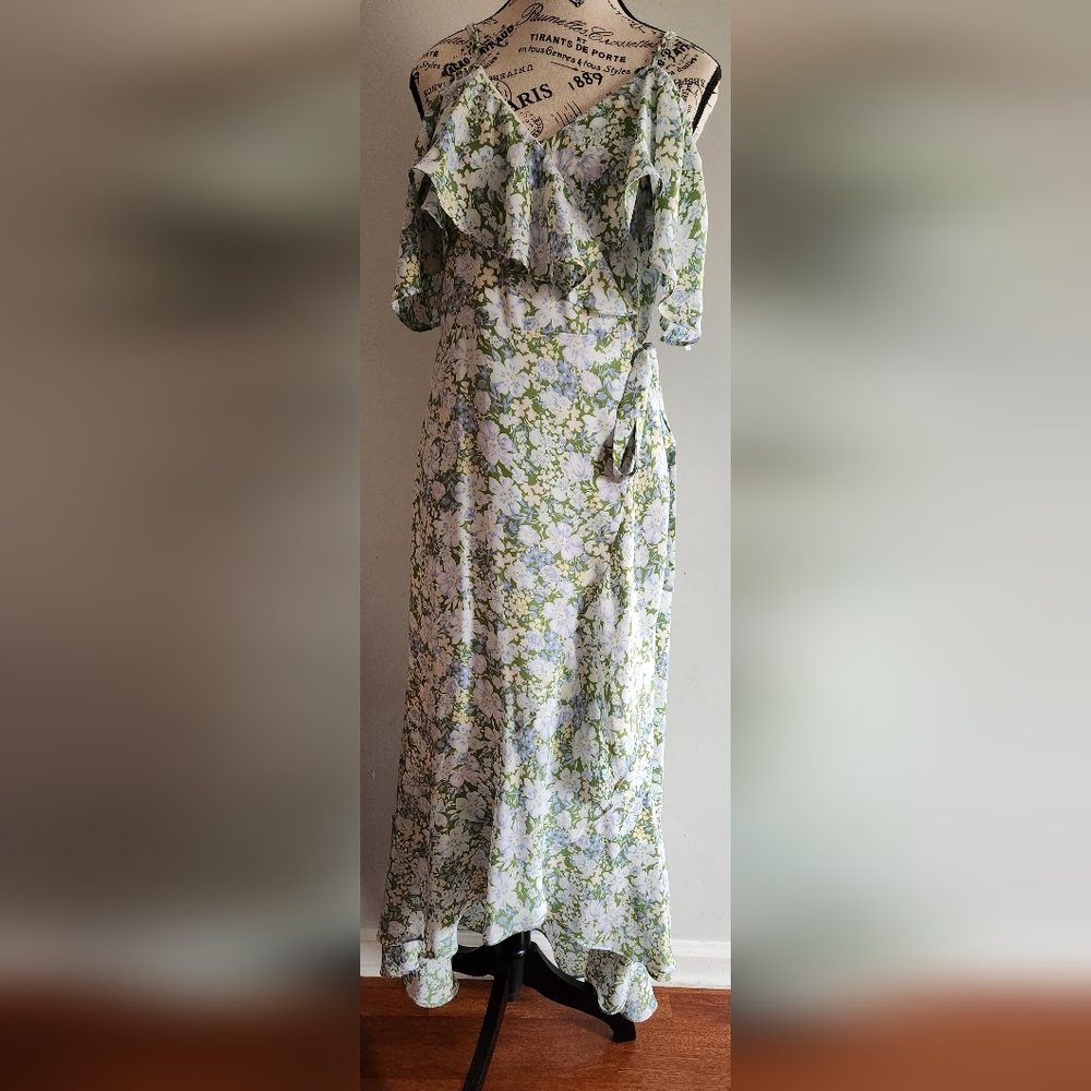 Perfect spring /summer vibes dress